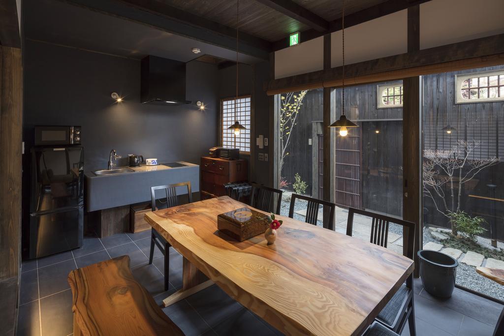 Villa Yoitsubaki Machiya House à Kyoto Extérieur photo